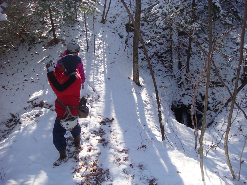 Image: /media/?path=/trips/2007-12-01 Gage Caverns/20071201-142004-0.jpg